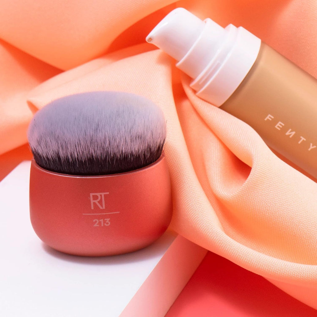 Real Techniques - Pincel de Base Foundation Blender RT 213